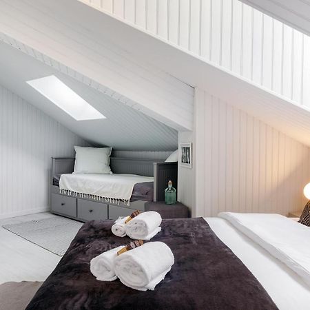 Ritual Yourhosthelper Cannes Bagian luar foto